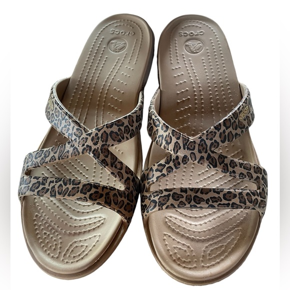 Crocs Sandals Patricia Strappy Wedge  Leopard Print Waterproof Slip-on Size 9 - Picture 3 of 8